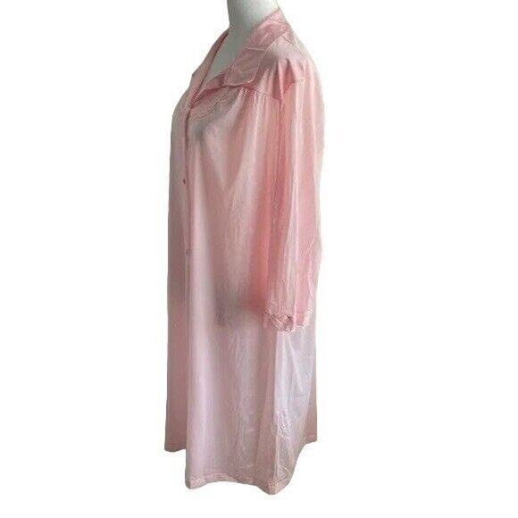 VTG Vanity Fair Pink Robe Women Sz L Lightweight Button Front Floral Embroidery - Picture 2 of 7